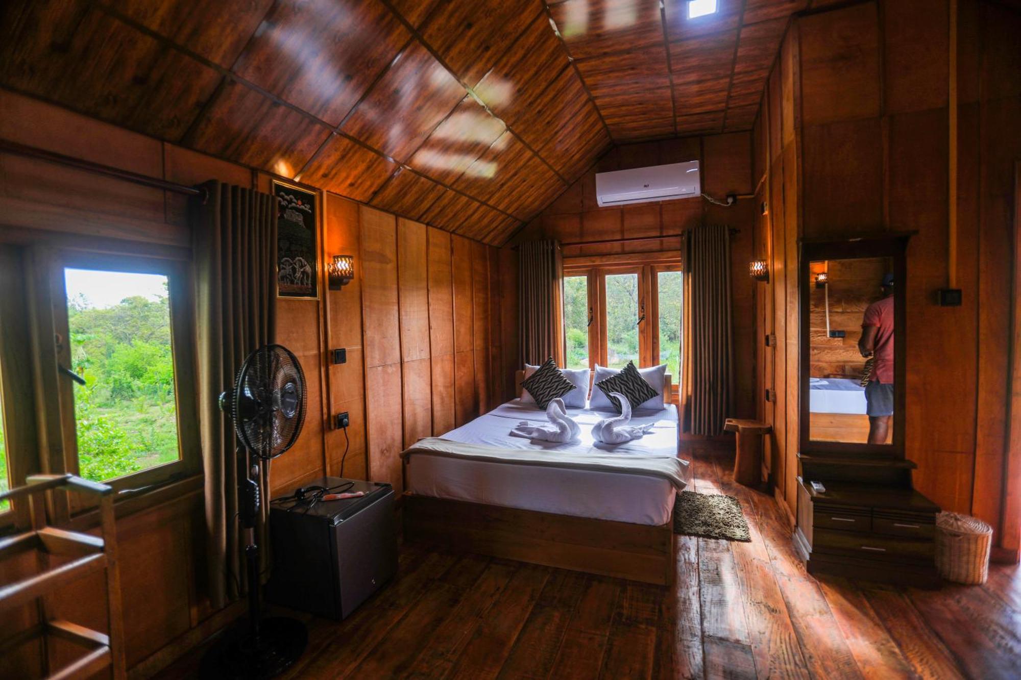 Villa Lion Wood Treehouse Talkote Exterior foto