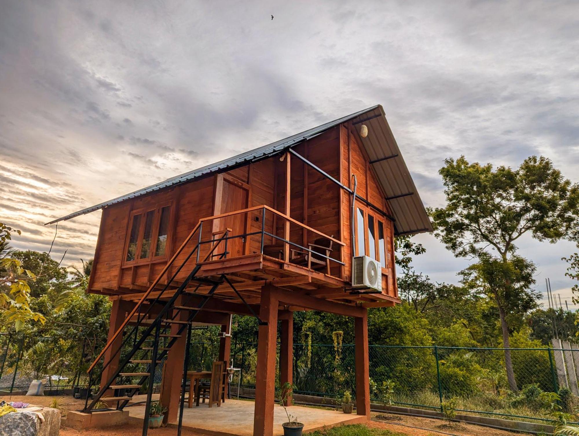 Villa Lion Wood Treehouse Talkote Exterior foto
