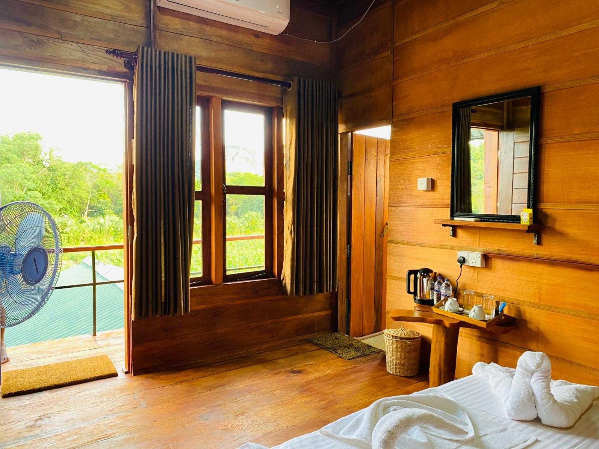 Villa Lion Wood Treehouse Talkote Exterior foto
