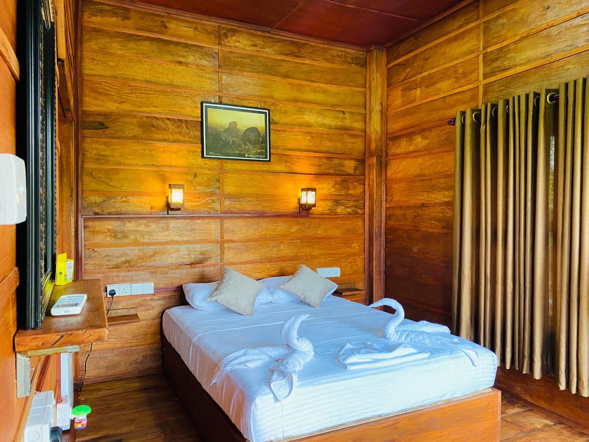 Villa Lion Wood Treehouse Talkote Exterior foto